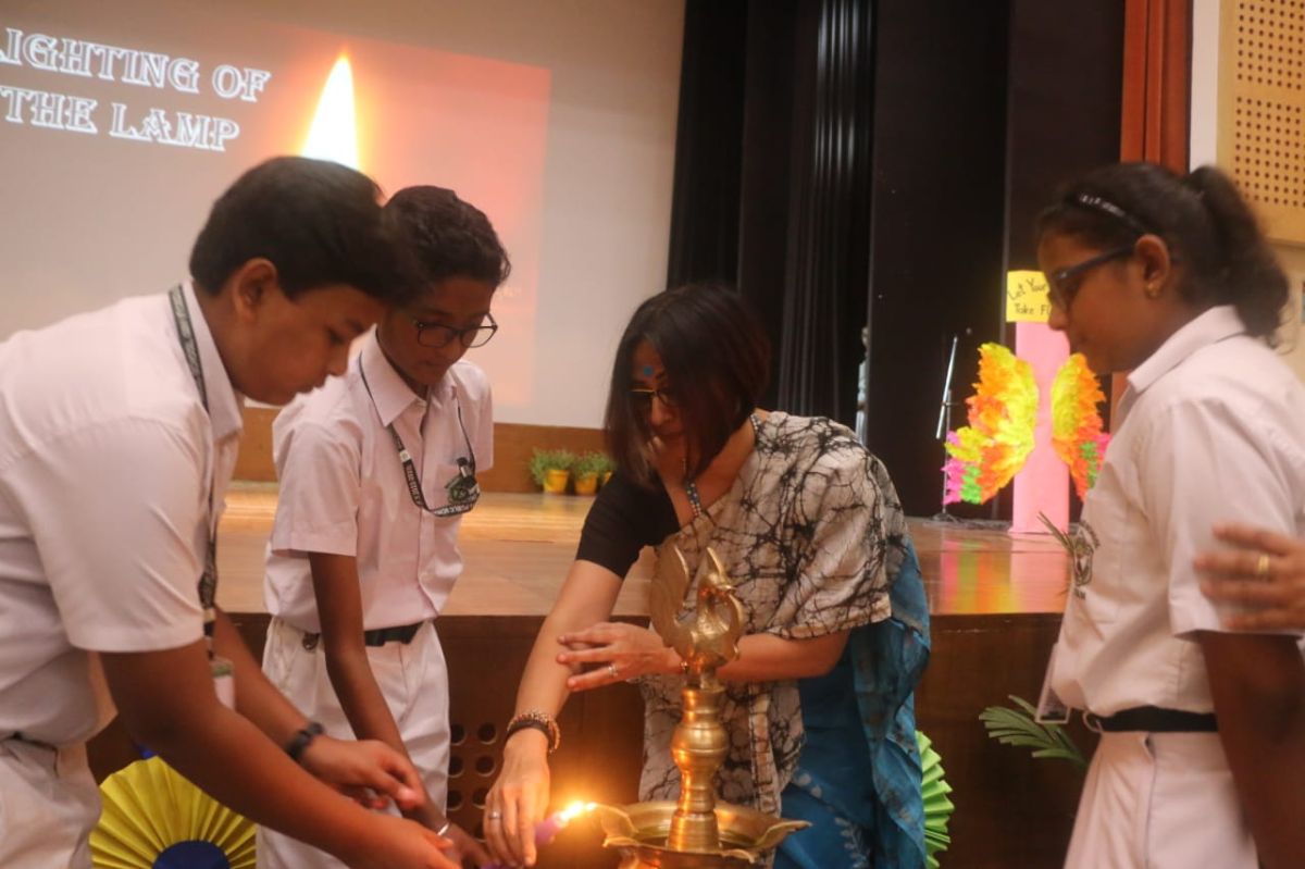 Van Mahotsav Assembly and Scholar Badge Ceremony