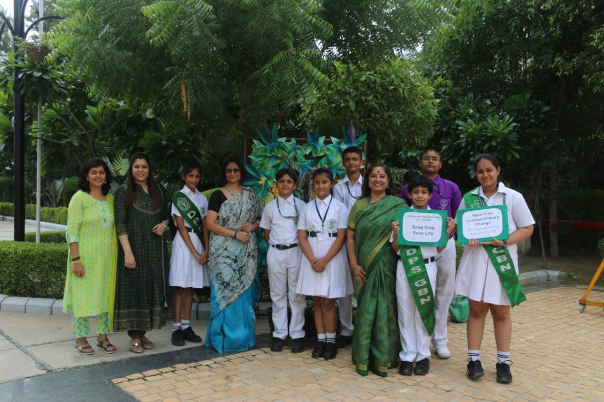 Van Mahotsav Assembly and Scholar Badge Ceremony