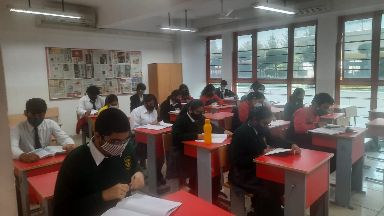 Offline classes resume successfully at DPSGBN