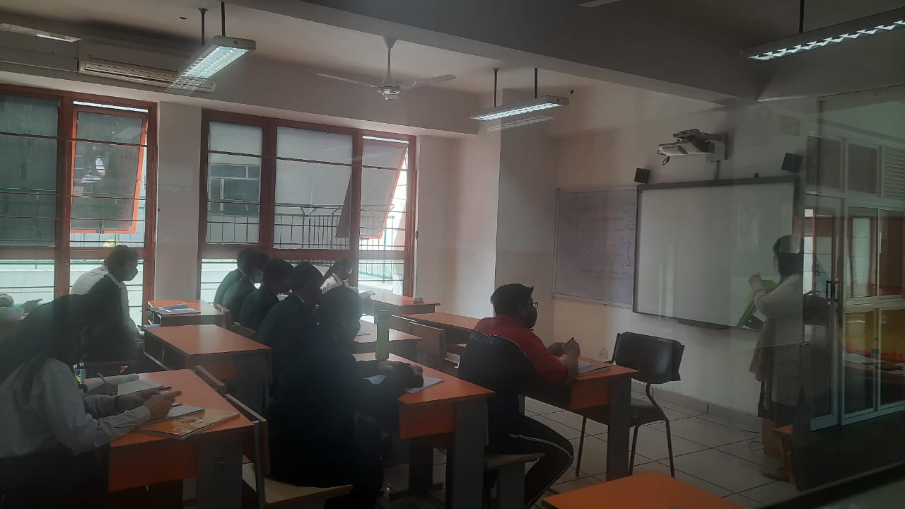 Offline classes resume successfully at DPSGBN